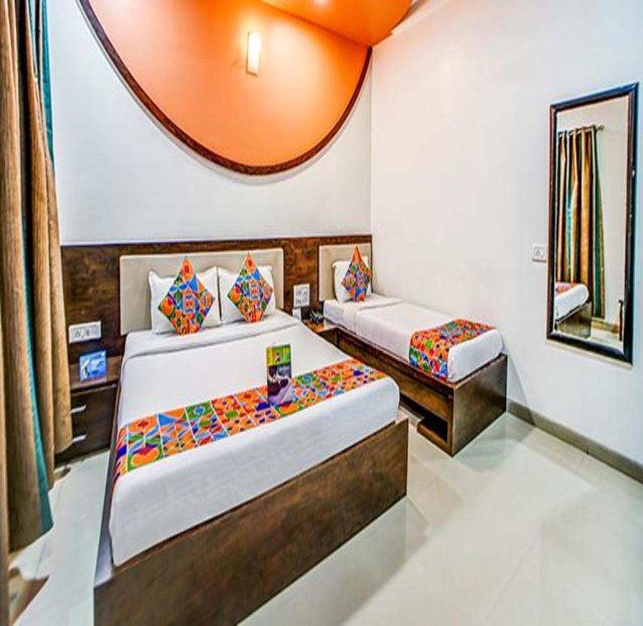 Fabhotel Glorify Palace - Nr Mumbai International Airport ภายนอก รูปภาพ